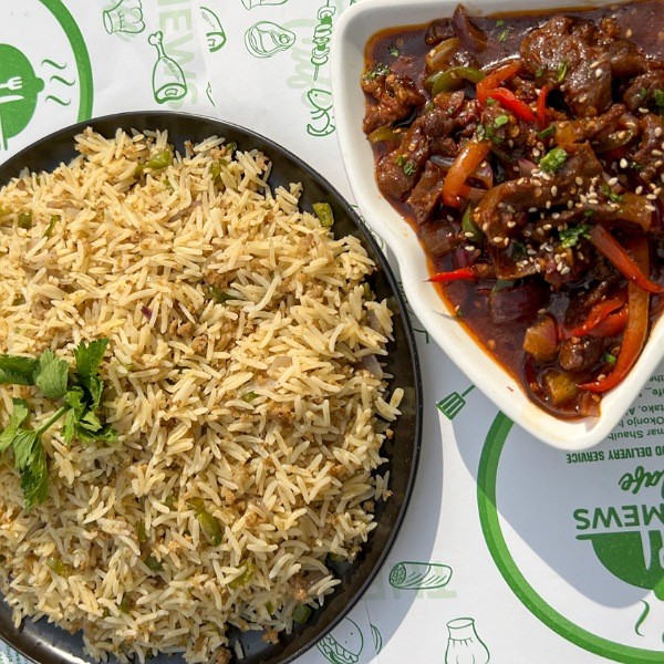 Dirty Rice with Shredded Beef Sauce